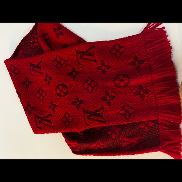 Authentic Louis Vuitton Logomania Red Wool Scarf - Picture 3 of 7